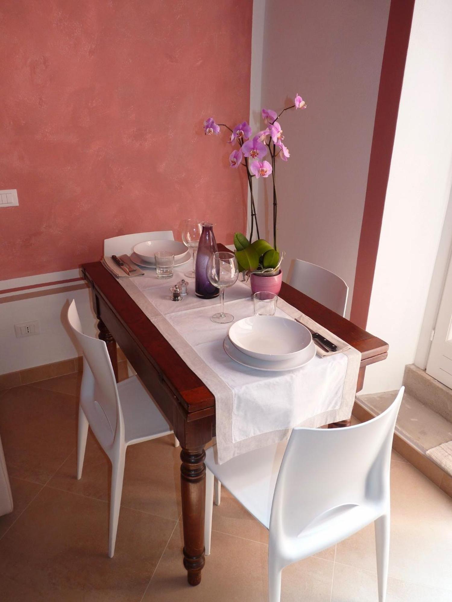 Flora Inn, Super Sweet Studio - Centro Μπέργκαμο Εξωτερικό φωτογραφία